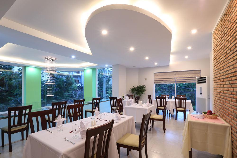 Colina Sky Hotel Phnom Penh Exterior foto